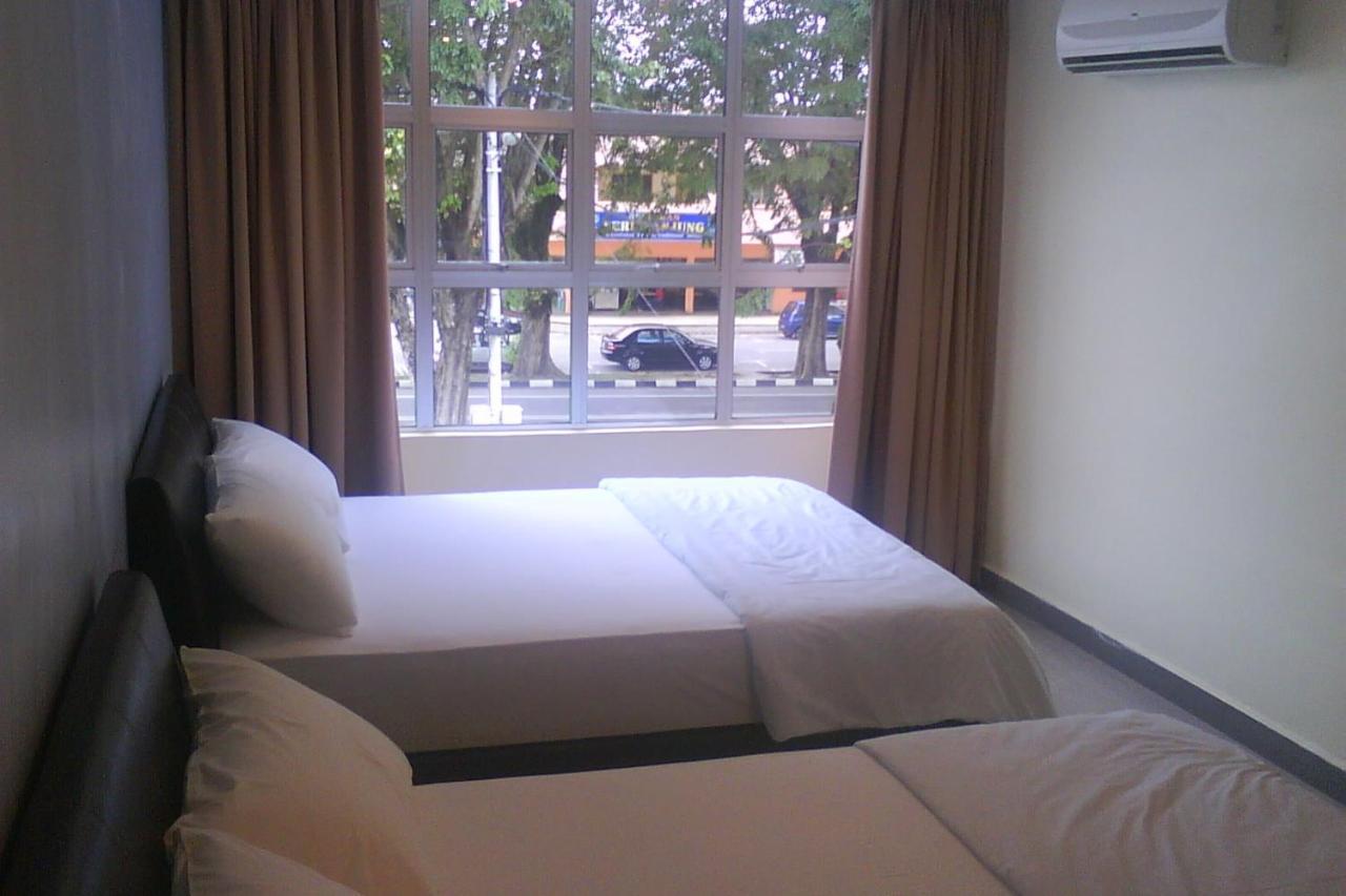 Oyo 90021 Star View Hotel Kampong Batu Tiga Chambre photo
