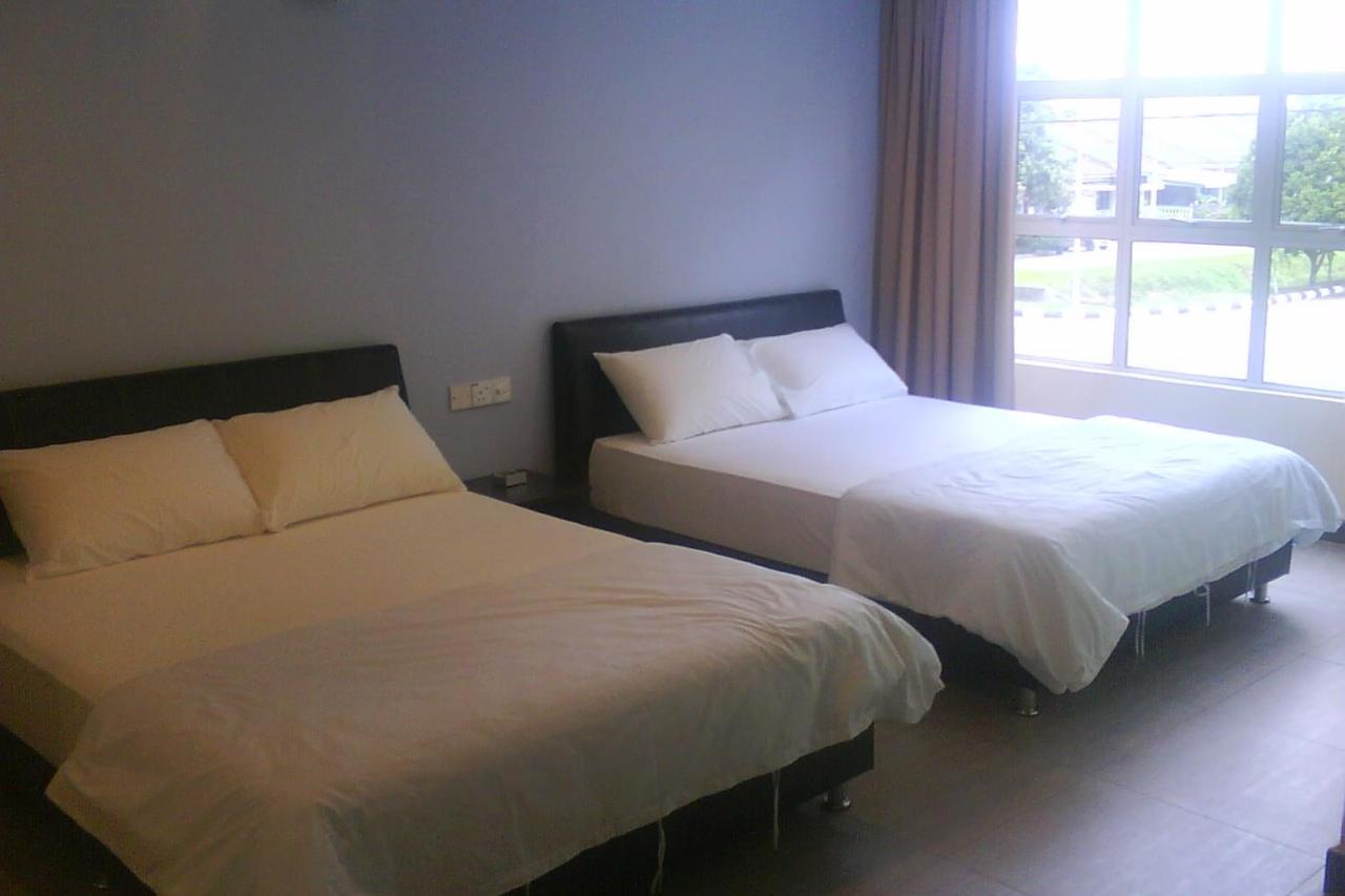 Oyo 90021 Star View Hotel Kampong Batu Tiga Chambre photo